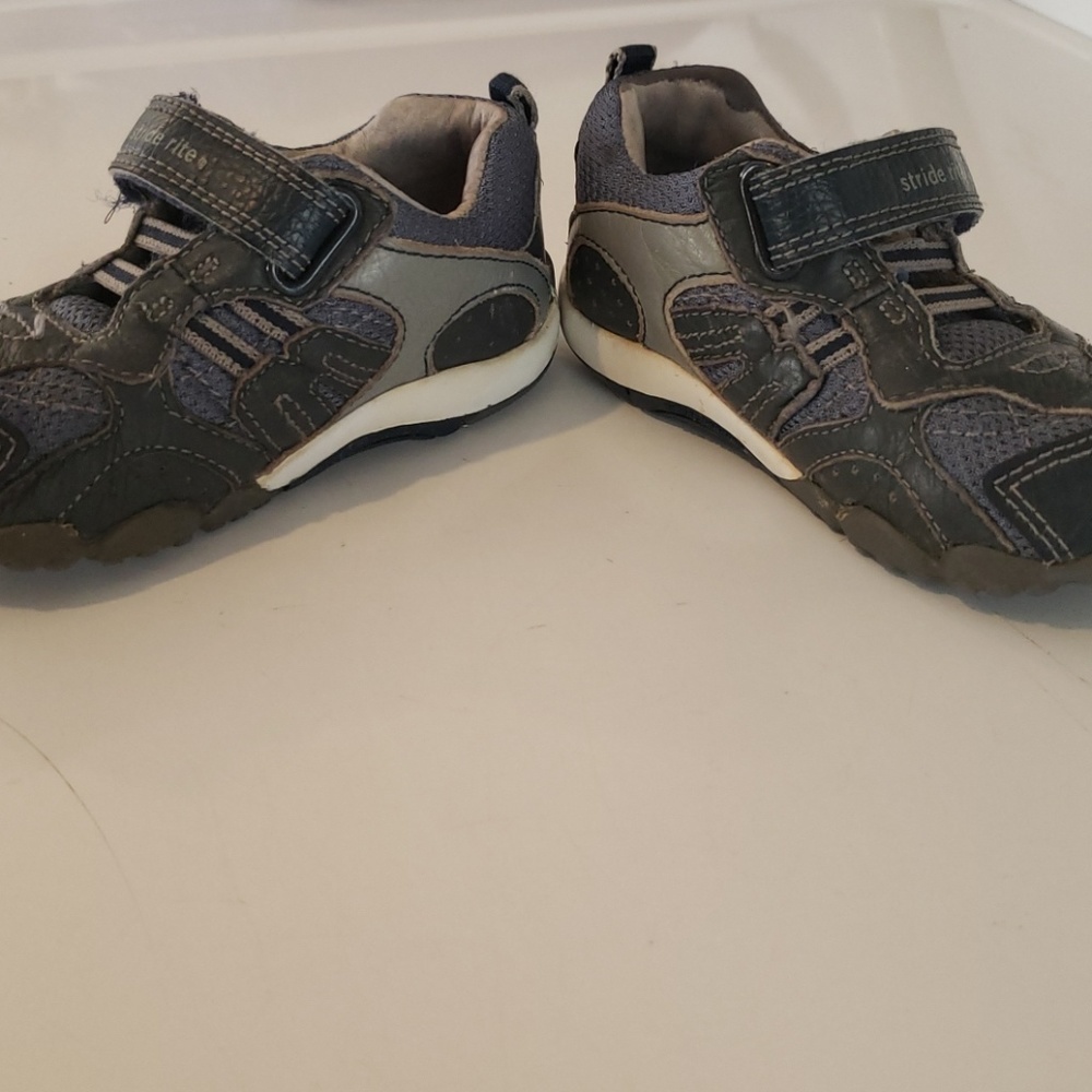Stride rite - Picture 4 of 5
